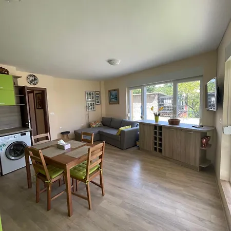 Summer 1 - Relaxing Near Apartamento