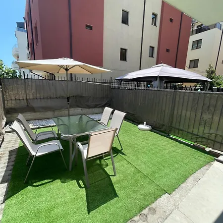 Summer 1 - Relaxing Near Sarafovo