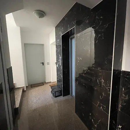 Summer 1 - Relaxing Near *